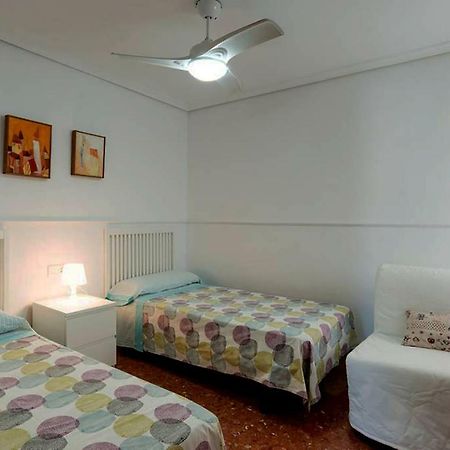 Apartamento Con Parking Gratuito مالقة المظهر الخارجي الصورة