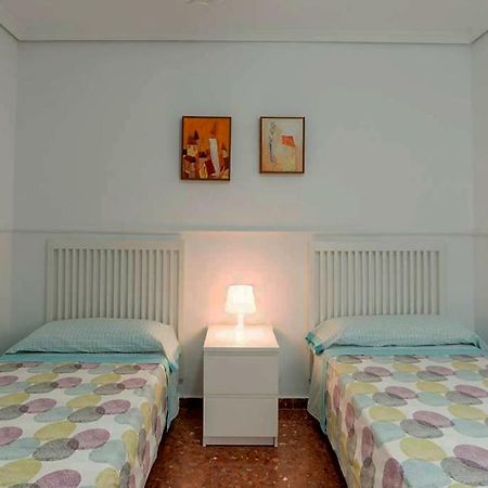 Apartamento Con Parking Gratuito مالقة المظهر الخارجي الصورة