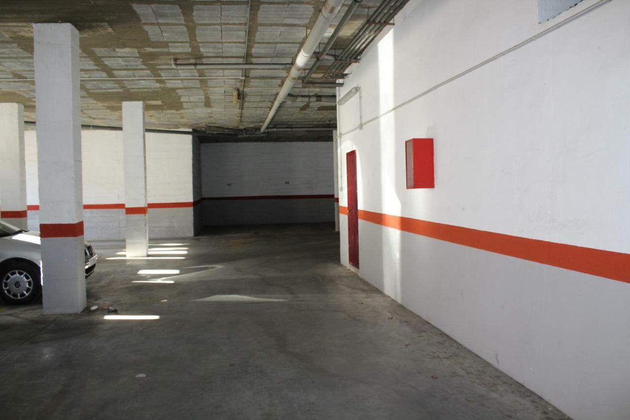 Apartamento Con Parking Gratuito مالقة المظهر الخارجي الصورة