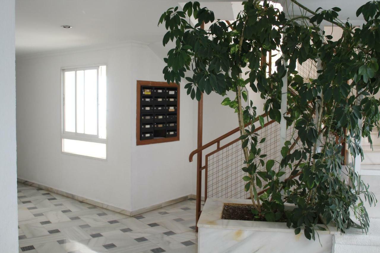 Apartamento Con Parking Gratuito مالقة المظهر الخارجي الصورة
