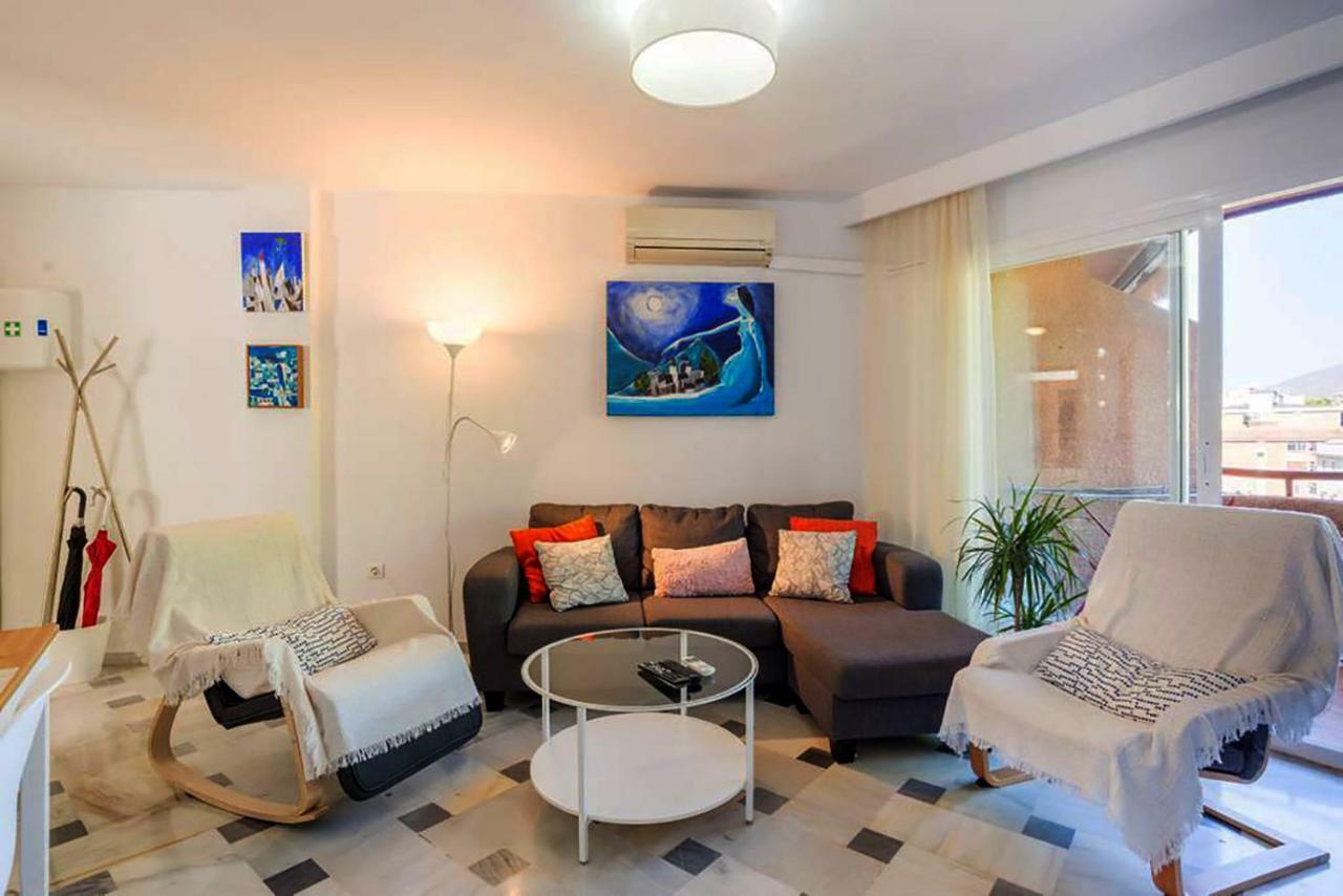 Apartamento Con Parking Gratuito مالقة المظهر الخارجي الصورة
