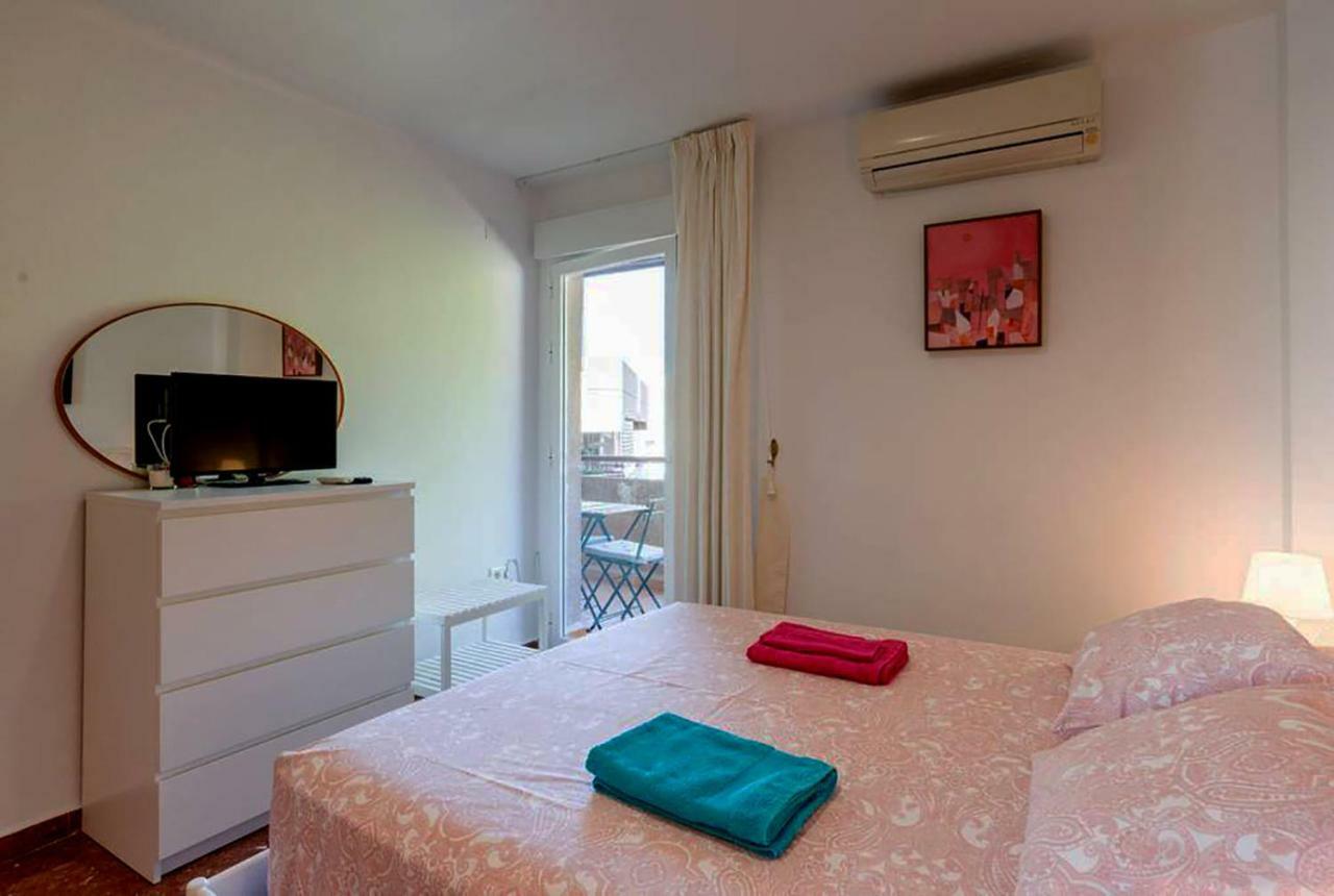 Apartamento Con Parking Gratuito مالقة المظهر الخارجي الصورة