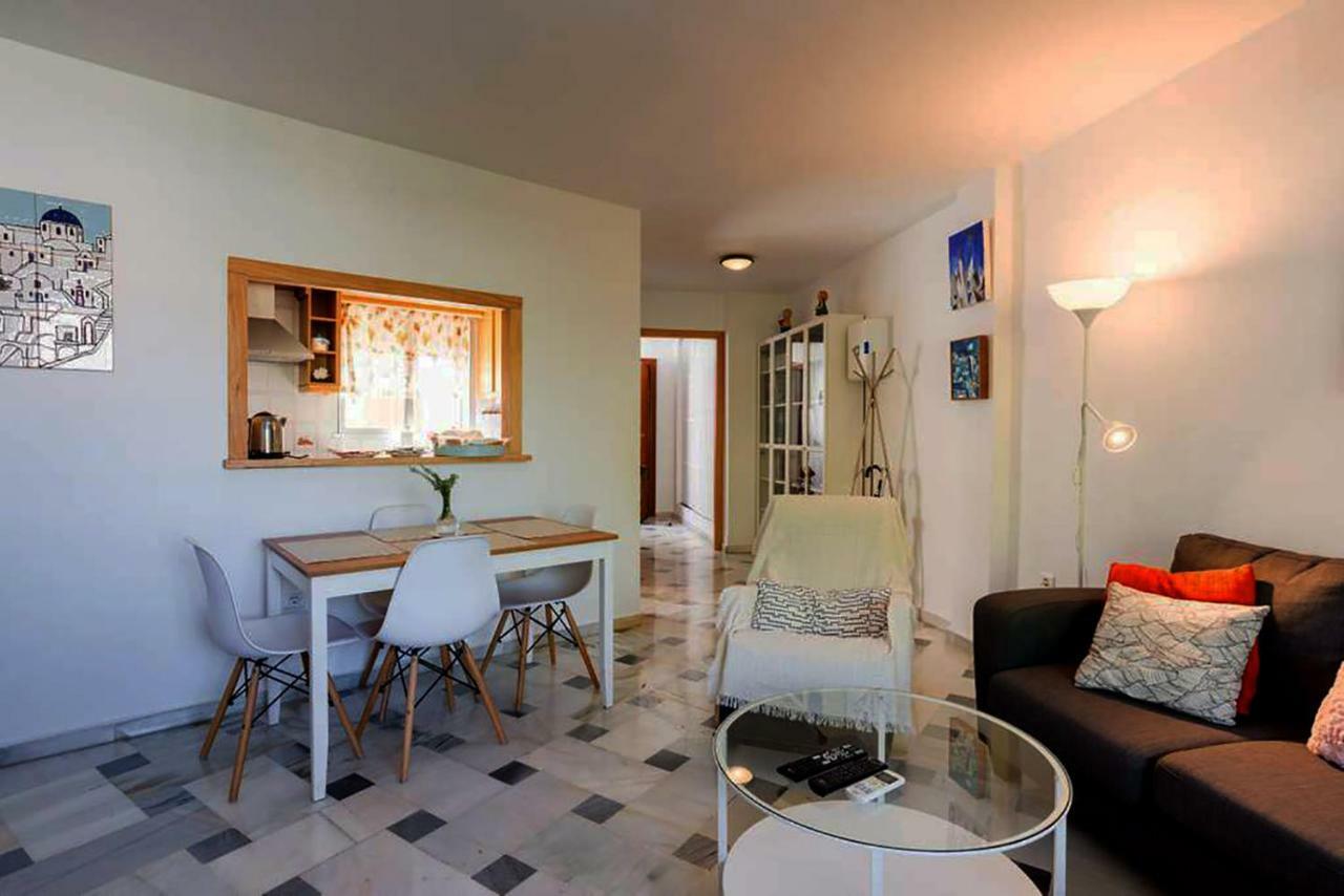 Apartamento Con Parking Gratuito مالقة المظهر الخارجي الصورة